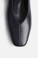 Zoe Black Leather Ballerinas
