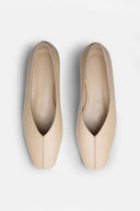Zoe Beige Leather Ballerina